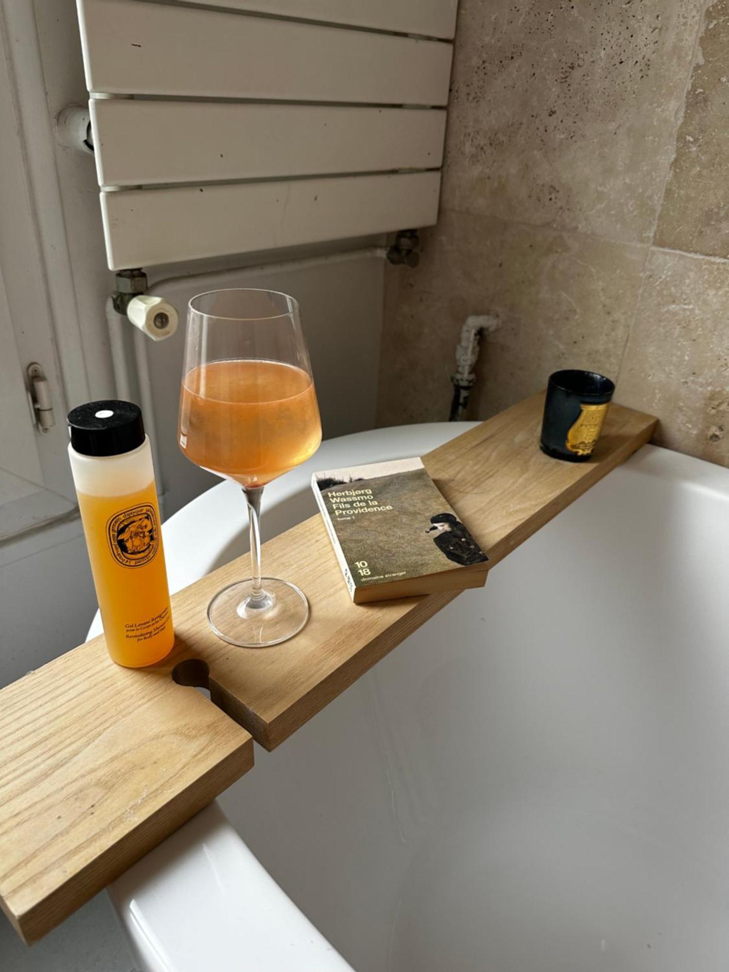 Art House Bastille 2 Bed W Balcony, 11eme Super Trendy Neighbourhood * Parigi