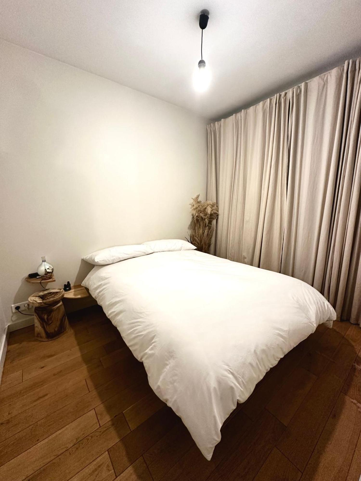 Art House Bastille 2 Bed W Balcony, 11eme Super Trendy Neighbourhood Appartamento
